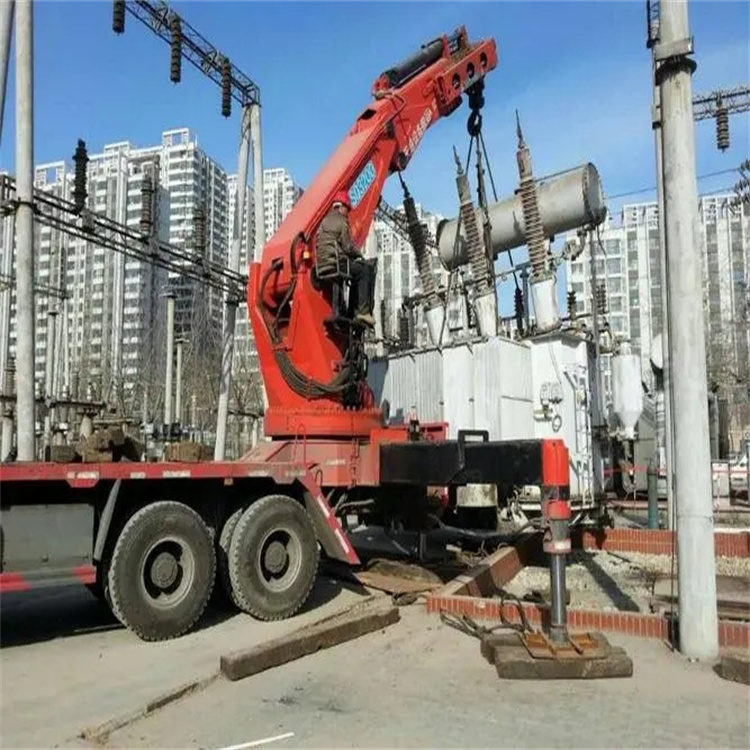 颍泉前四后八吊车能吊多少吨